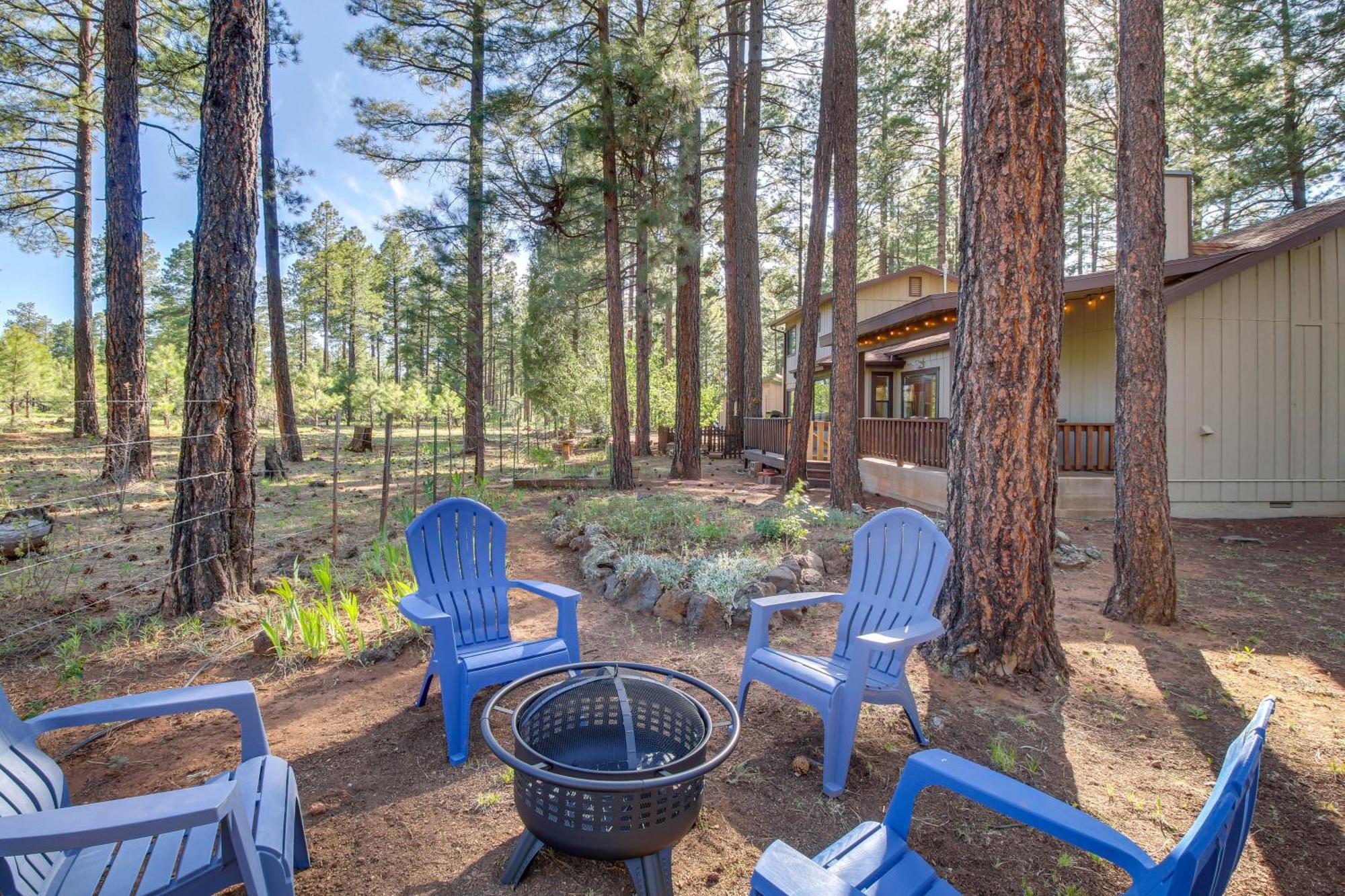 Peaceful Pinetop Cabin With Deck And Fire Pit! Villa Indian Pine Kültér fotó